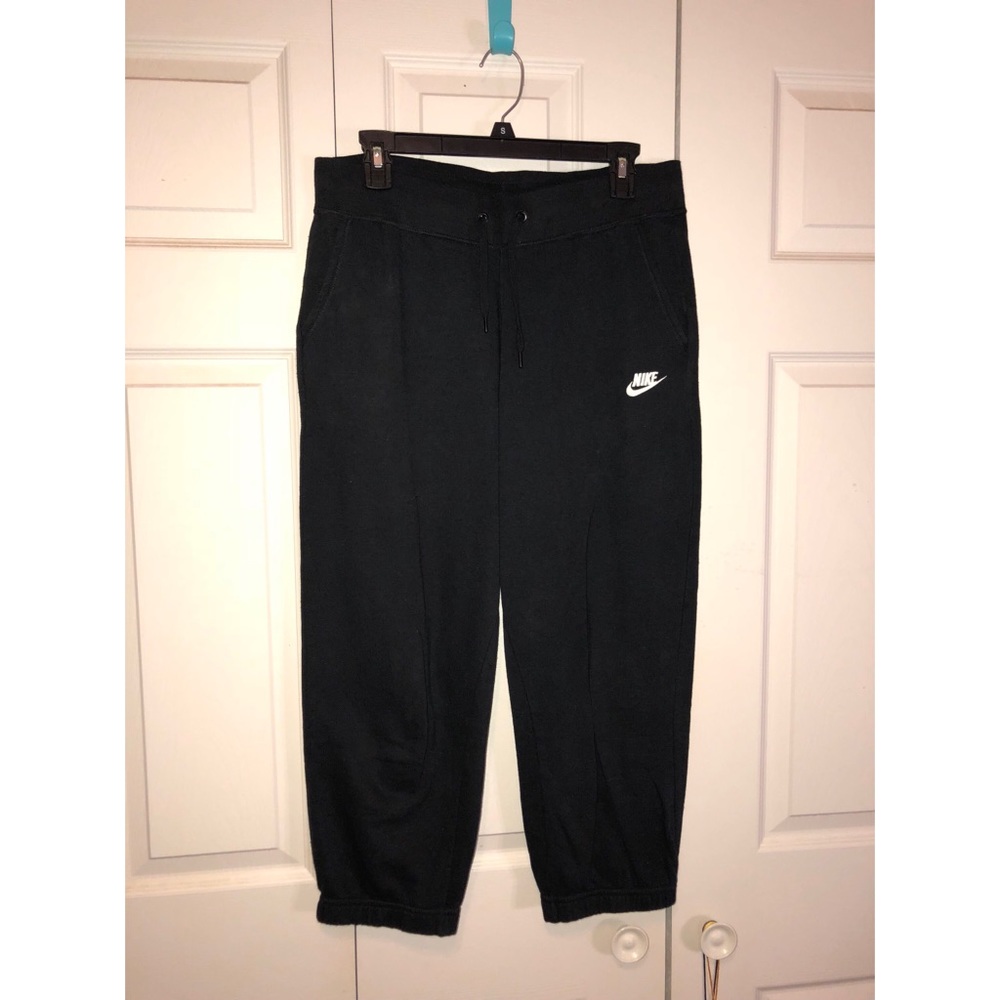 Nike Capri Sweatpants